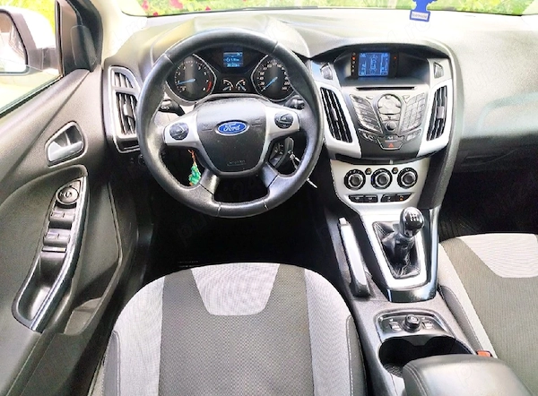 FORD Focus 2013 — imagine 7