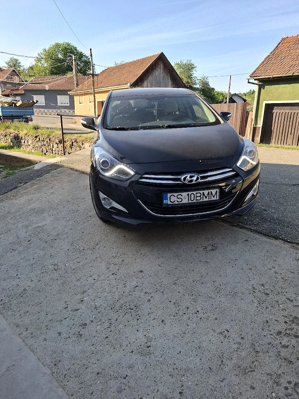 HYUNDAI i40 2012 — imagine 5