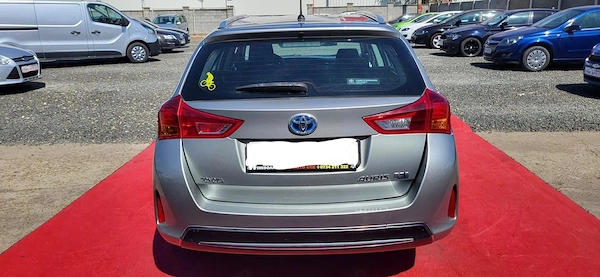 TOYOTA Auris 2014 — imagine 3