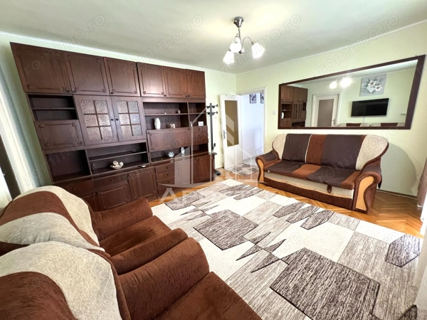Apartament cu 3 camere de inchiriat, centrala proprie, Girocului — fotografia 3