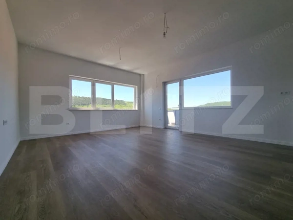 Apartament 3 camere, 74mp, parcare, zona Primaria Baciu — fotografia 1