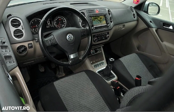 VOLKSWAGEN Tiguan 2010 — imagine 7