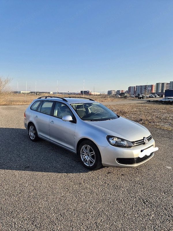 VOLKSWAGEN Golf 2011