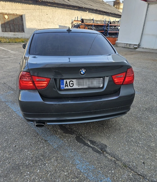 BMW 3 Series 2010 — imagine 3
