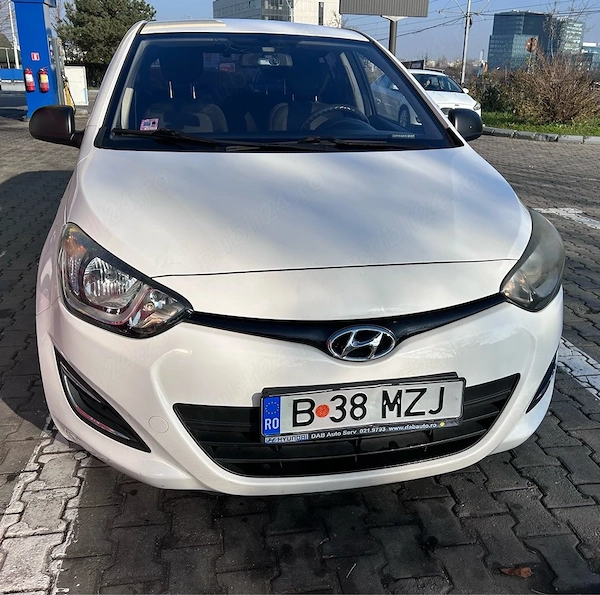 HYUNDAI i20 2014 — imagine 5