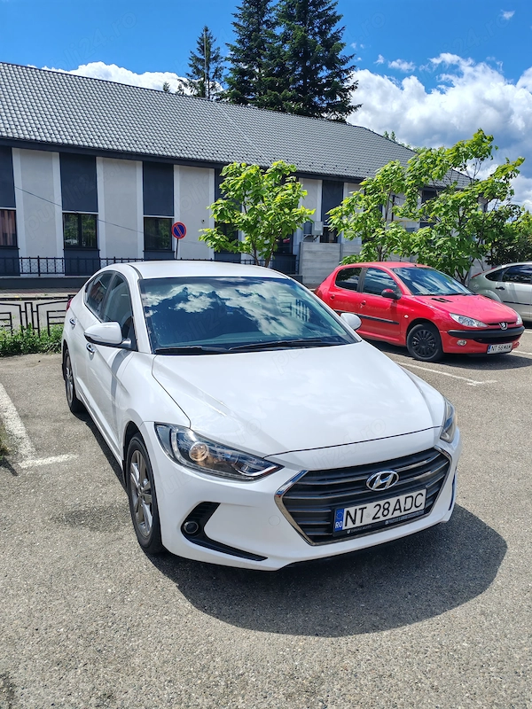 HYUNDAI Elantra 2018 — imagine 30