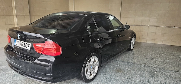 BMW 3 Series 2012 — imagine 9