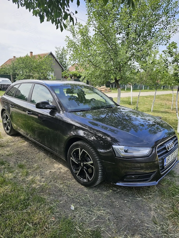 AUDI A4 2013 — imagine 2