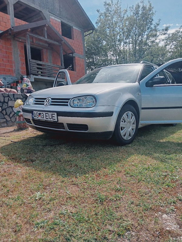 VOLKSWAGEN Golf 2003 — imagine 4