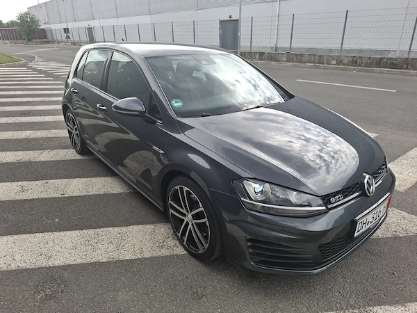 VOLKSWAGEN Golf 2015 — imagine 2