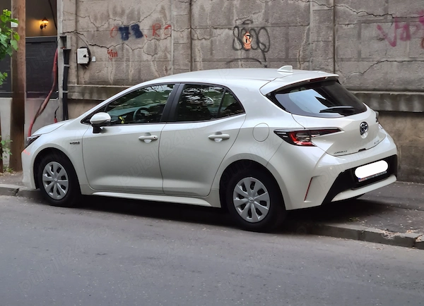 TOYOTA Corolla 2021 — imagine 2