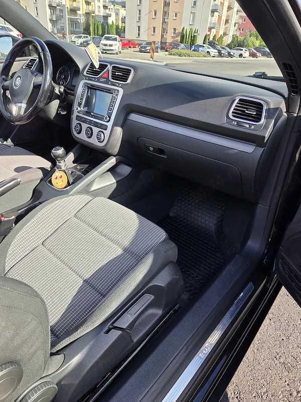 VOLKSWAGEN Eos 2010 — imagine 5