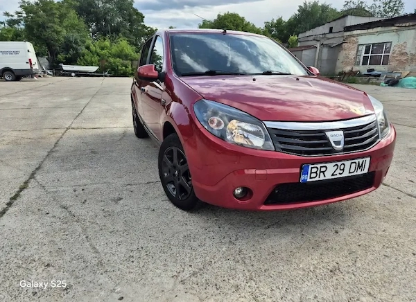 DACIA Sandero 2009 — imagine 4