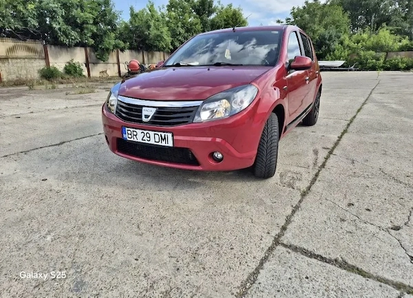 DACIA Sandero 2009
