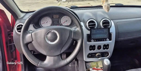 DACIA Sandero 2009 — imagine 3