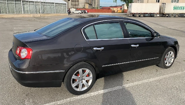 VOLKSWAGEN Passat 2006 — imagine 2