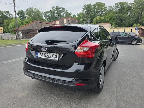 FORD Focus 2011 — imagine 3