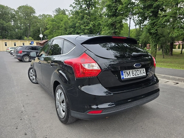 FORD Focus 2011 — imagine 4
