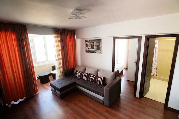 Apartament de vanzare in Constanta zona Piata Ovidiu — fotografia 3