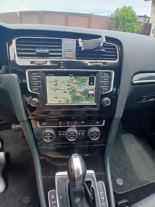 VOLKSWAGEN Golf 2016 — imagine 2
