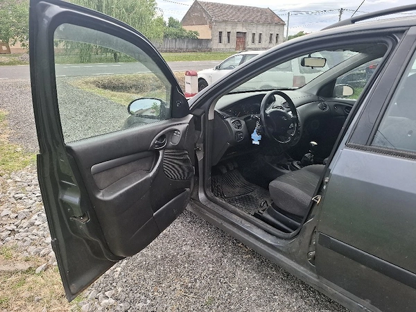 FORD Focus 2003 — imagine 8