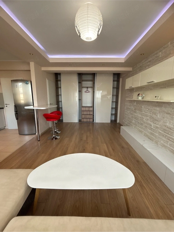 Prelungirea Ghencea apartament 2 camere de vanzare + loc de parcare inclus — fotografia 1
