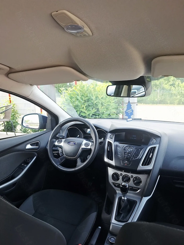 FORD Focus 2014 — imagine 8