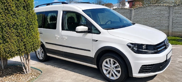 VW Caddy benzina 2020