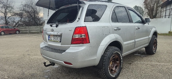 KIA Sorento 2008 — imagine 3