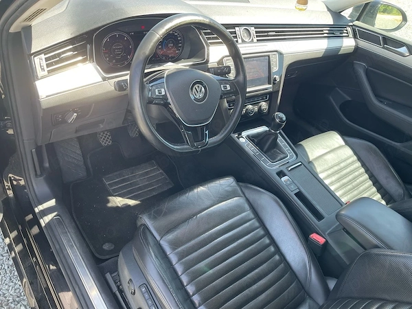 VOLKSWAGEN Passat 2017 — imagine 6