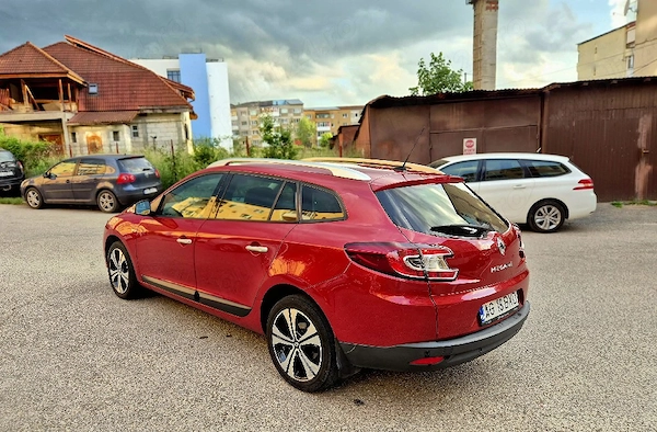 RENAULT Megane 2011 — imagine 6