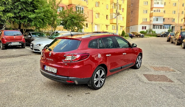 RENAULT Megane 2011 — imagine 8