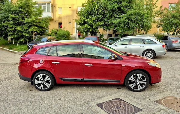 RENAULT Megane 2011 — imagine 4