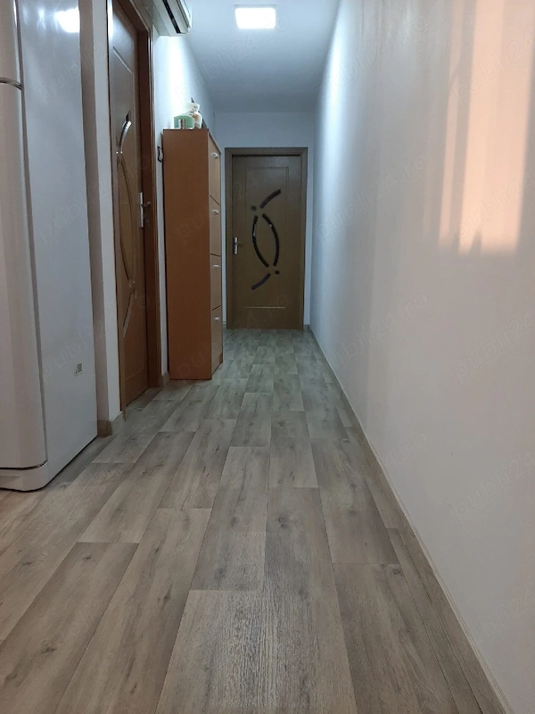Proprietar Ap.2 camere decomandat la Mansardă — fotografia 3