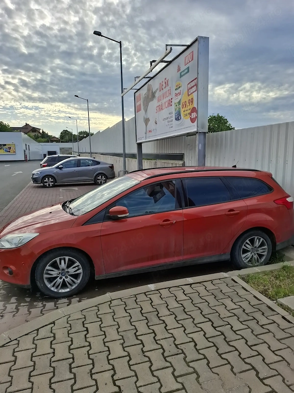 FORD Focus 2011 — imagine 3