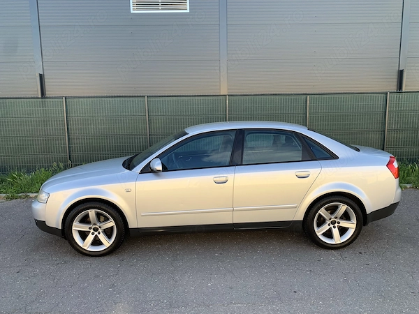 AUDI A4 2003 — imagine 3