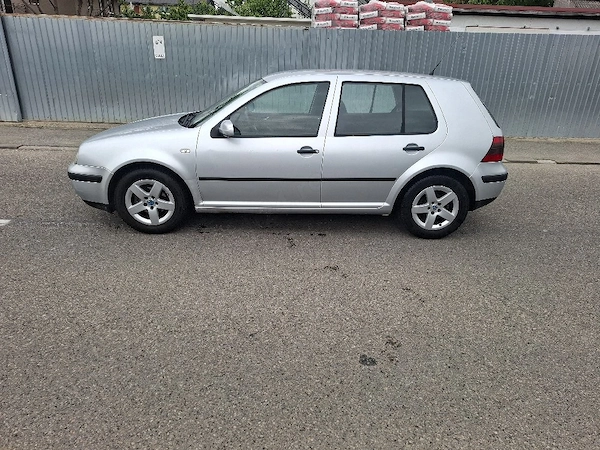 VOLKSWAGEN Golf 2002 — imagine 2