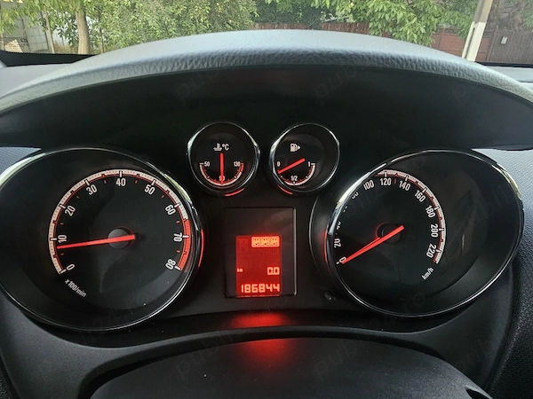 OPEL Meriva 2013 — imagine 8
