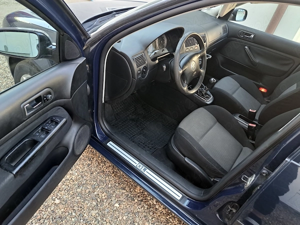 VOLKSWAGEN Golf 2003 — imagine 9