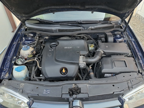 VOLKSWAGEN Golf 2003 — imagine 6