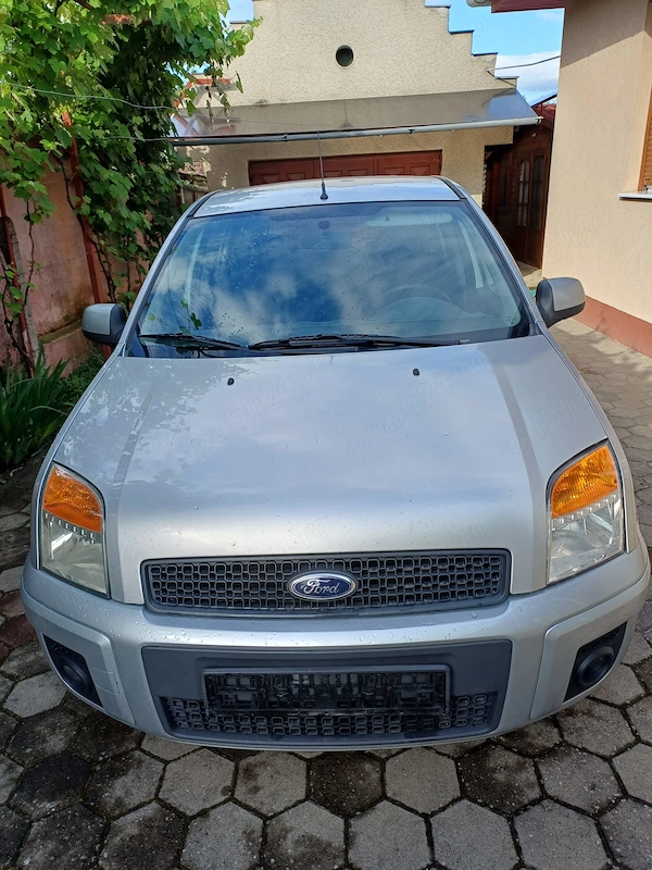 FORD Fusion 2010 — imagine 2