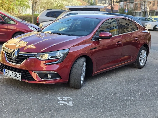 RENAULT Megane 2019 — imagine 3