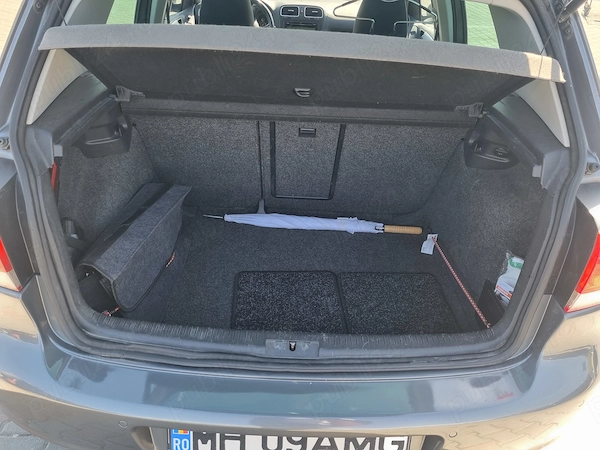 VOLKSWAGEN Golf 2010 — imagine 7