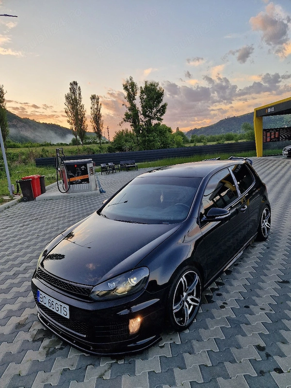VOLKSWAGEN Golf 2011 — imagine 4