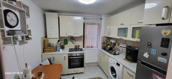 Proprietar Vand apartament 2 camere 55mp plus Garaj 20mp — fotografia 1