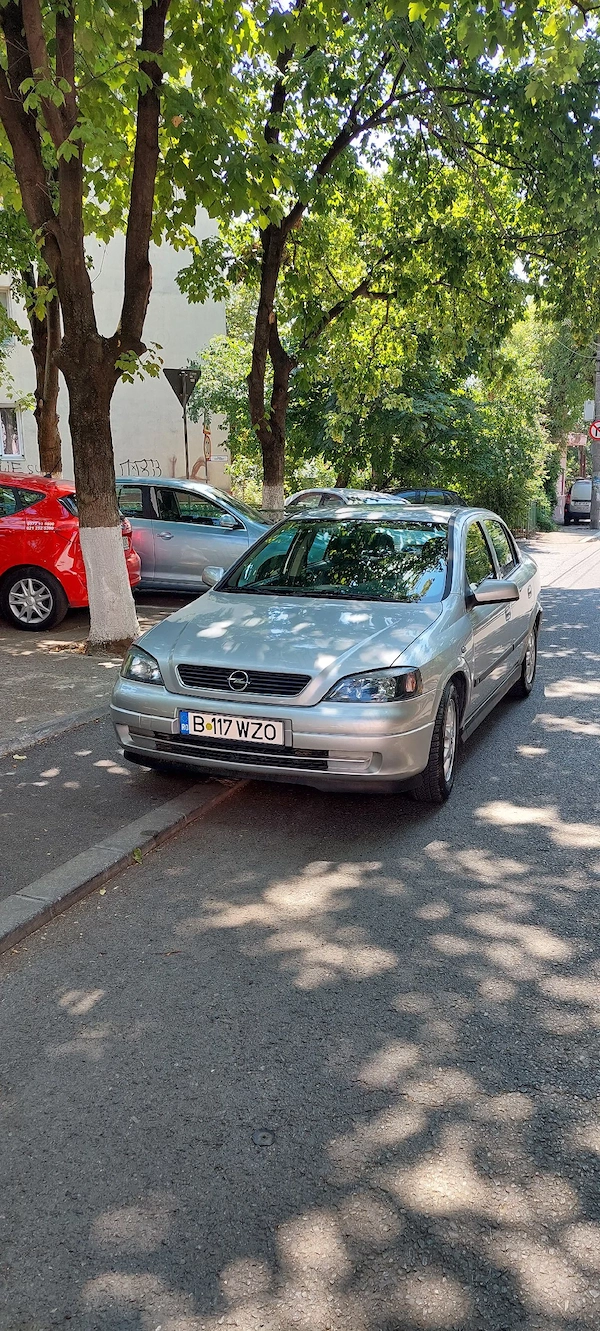 OPEL Astra 2004 — imagine 3