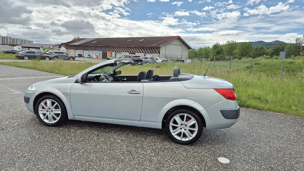 RENAULT Megane 2004 — imagine 9