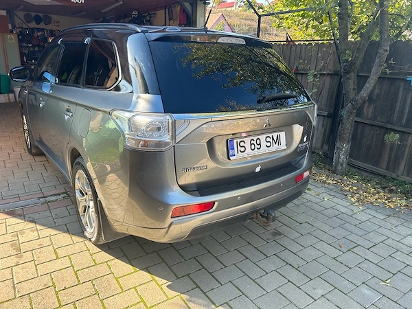 MITSUBISHI Outlander 2014 — imagine 4
