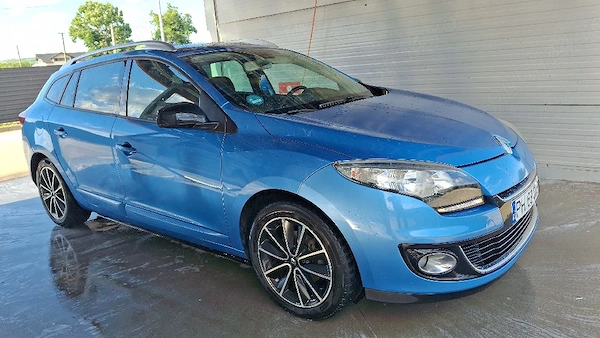 RENAULT Megane