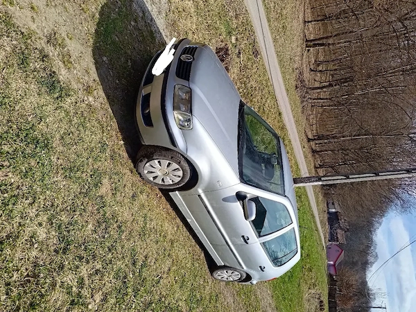 VOLKSWAGEN Polo 2001 — imagine 4